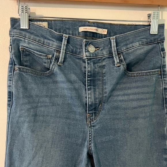 Levi's Premium Light Wash 720 Super Skinny Jeans - Picture 10 of 10